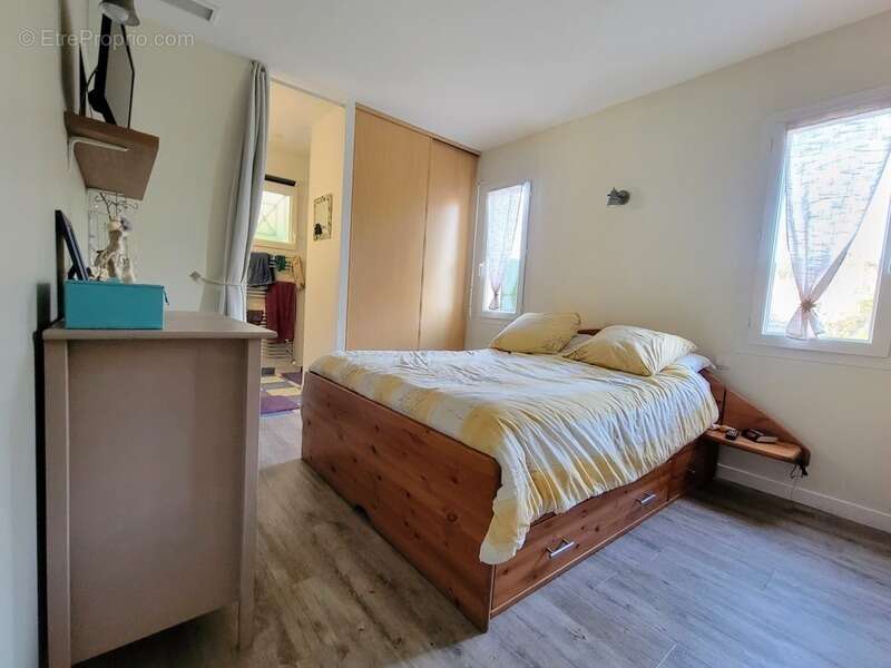 Maison à SAINT-MEDARD-EN-JALLES