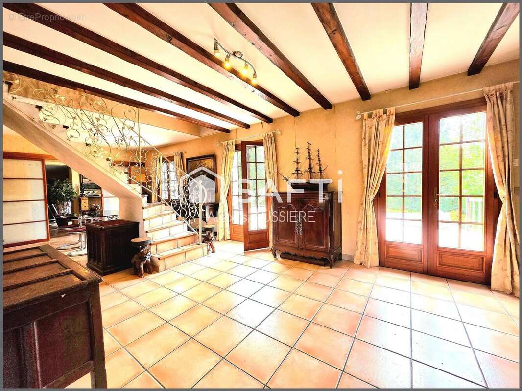 Photo 3 - Maison à COULOMMIERS