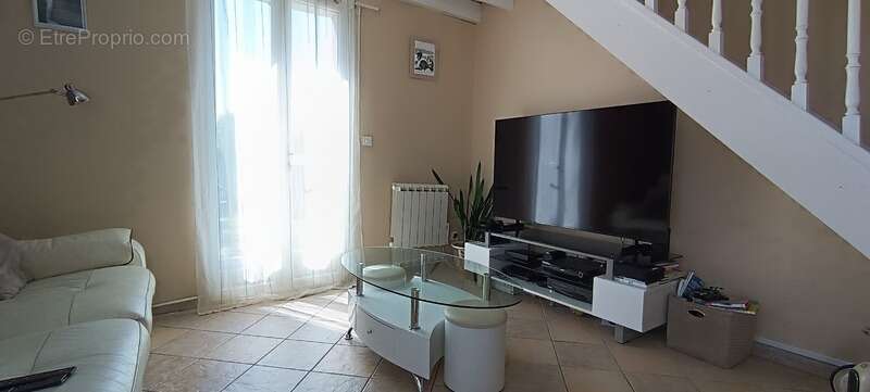 Maison à vendre 4 pièces COUDES (63) - photo 7