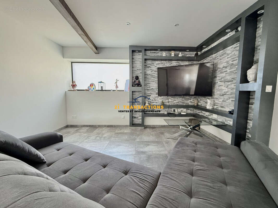 Appartement à CHATEAUNEUF