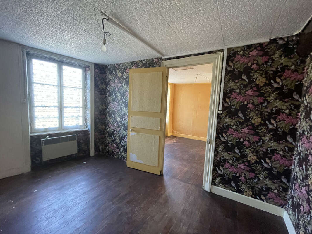 Photo 6 - Appartement à AMPLEPUIS