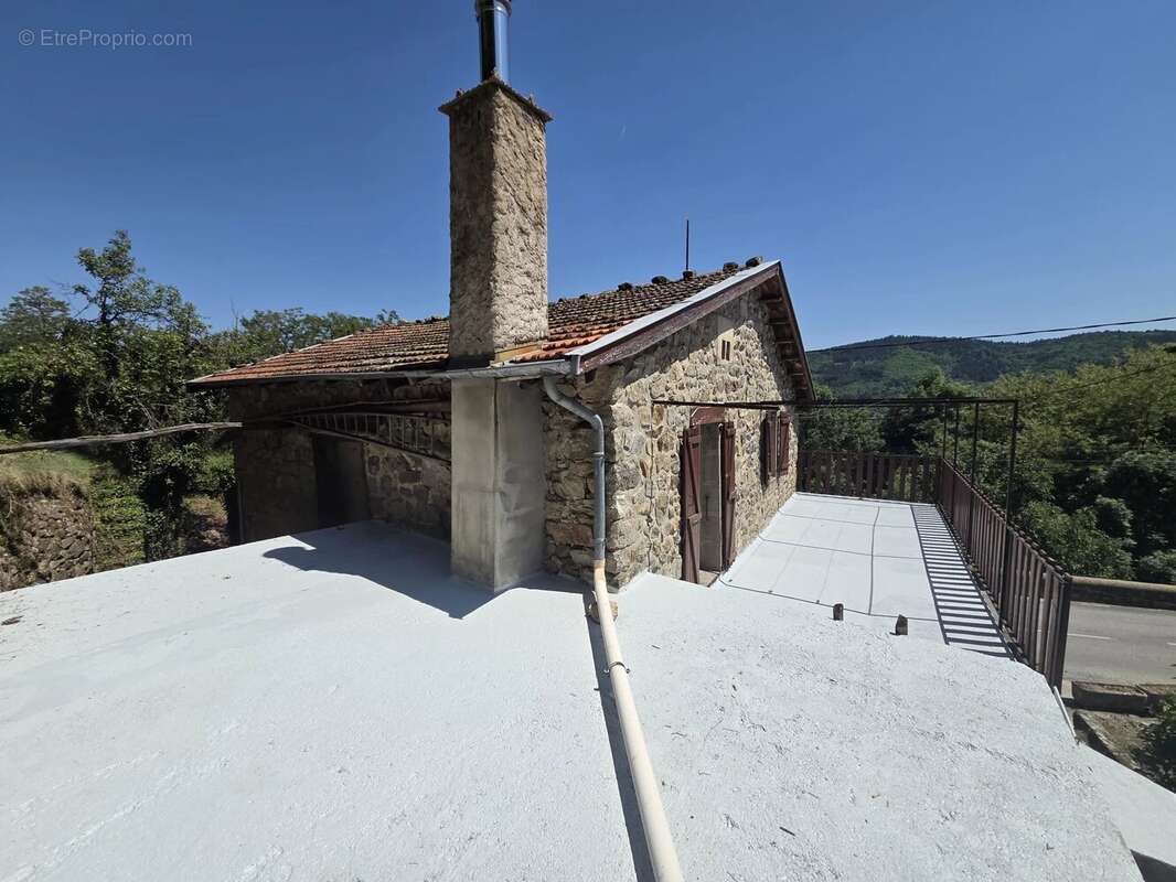 Maison à NONIERES