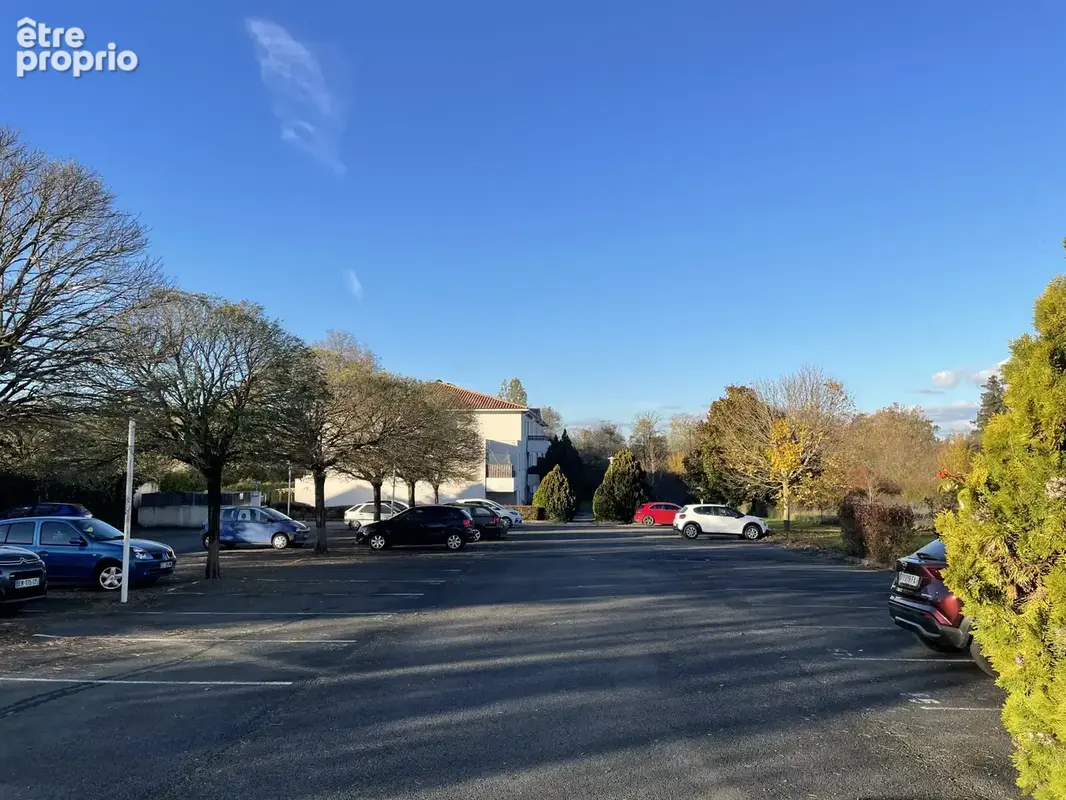A vendre BLAYE (33390) - Appartement T3 avec terrasse et 2 parkings - photo 6