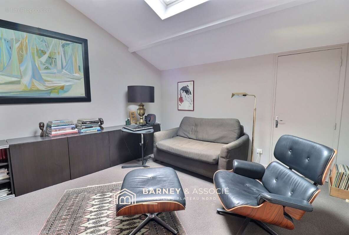 Maison 198 m² à Mont-Saint-Aignan  - photo 7