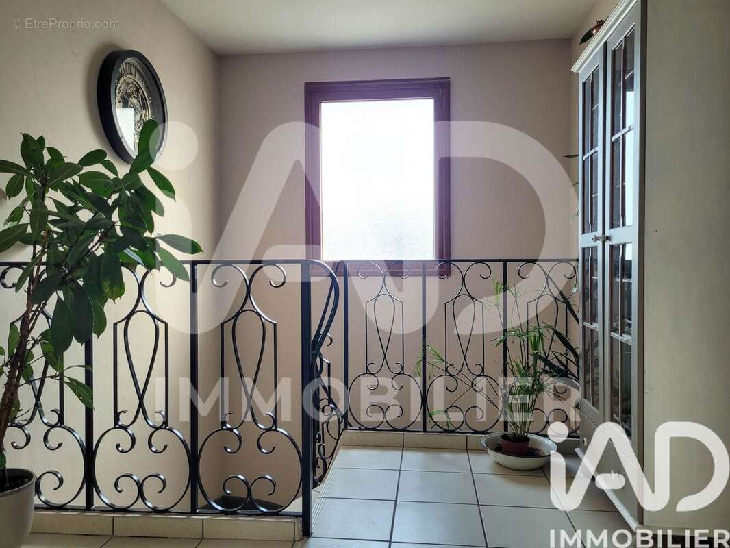 Photo 4 - Maison à MONTLUCON