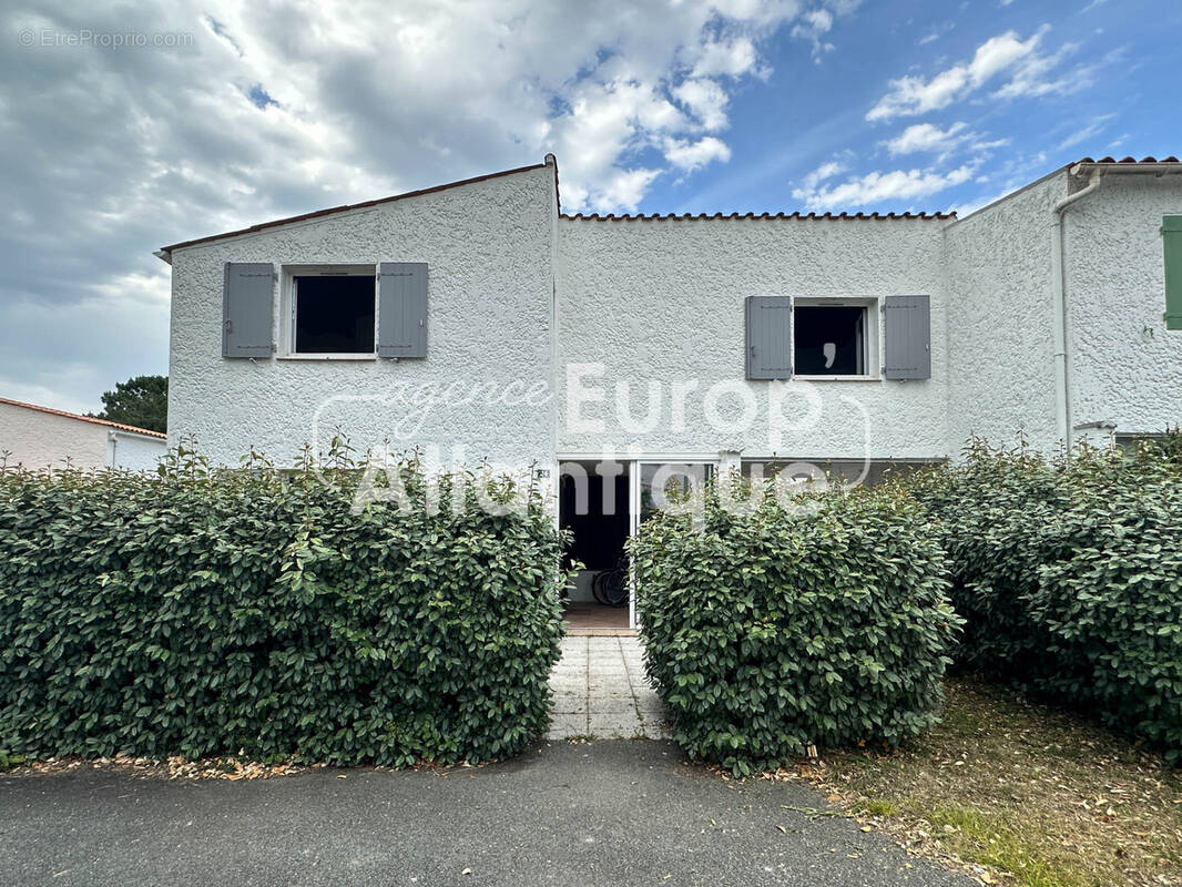 Maison à LES MATHES