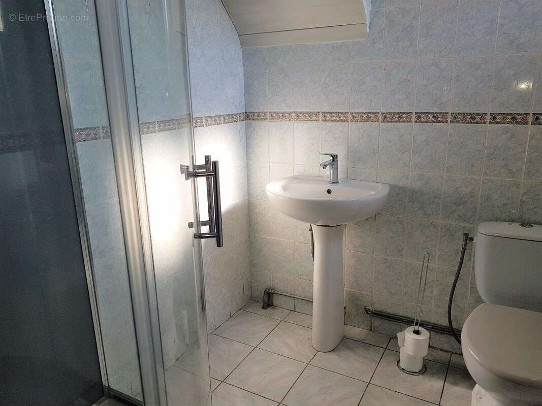 Maison à SAINT-JUST-SAUVAGE