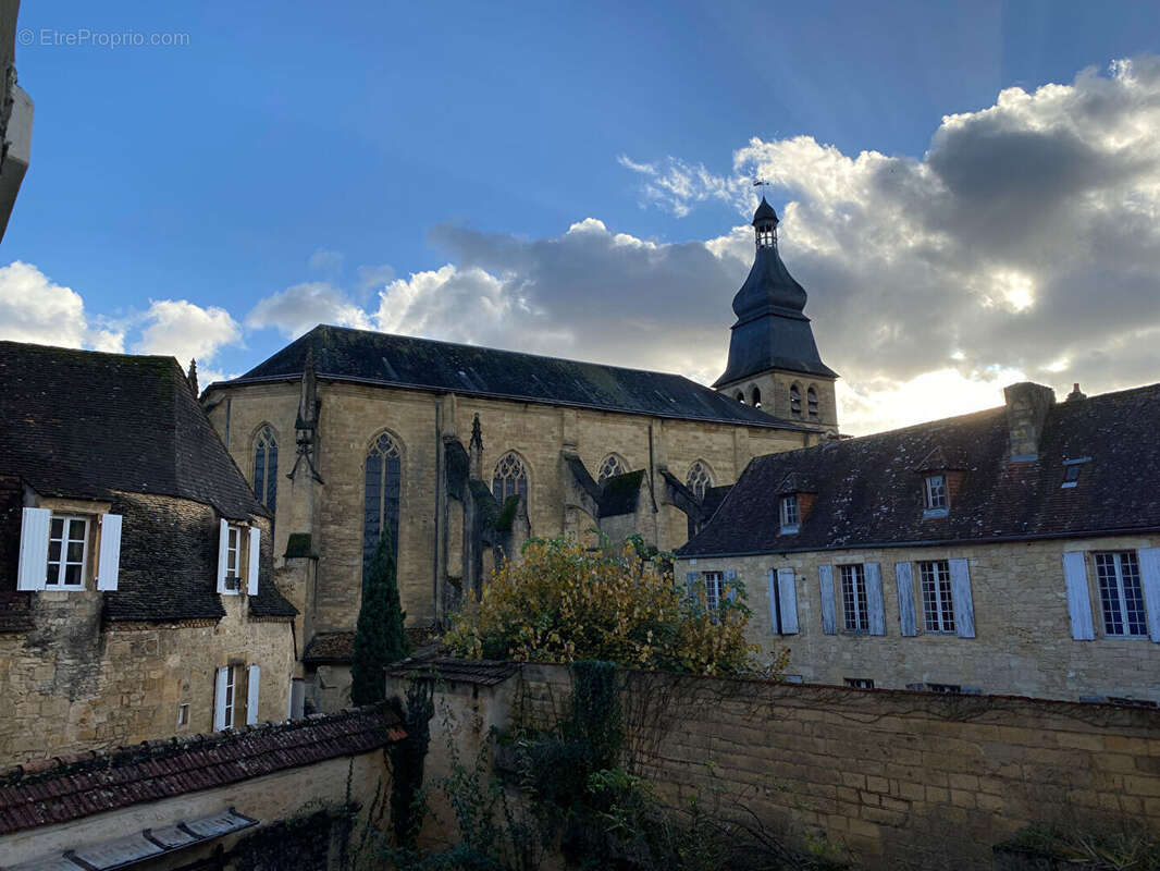 Appartement à SARLAT-LA-CANEDA