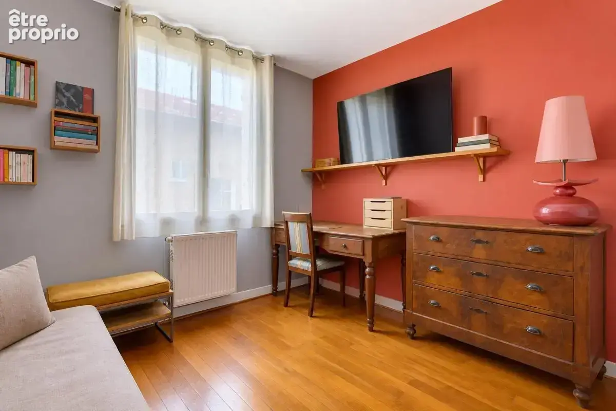 Maison de 5/6 pièces de 85 m² à Villeurbanne avec Garage et Cour - photo 10