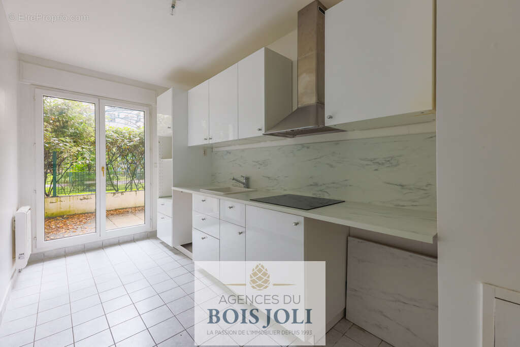 Appartement à ISSY-LES-MOULINEAUX