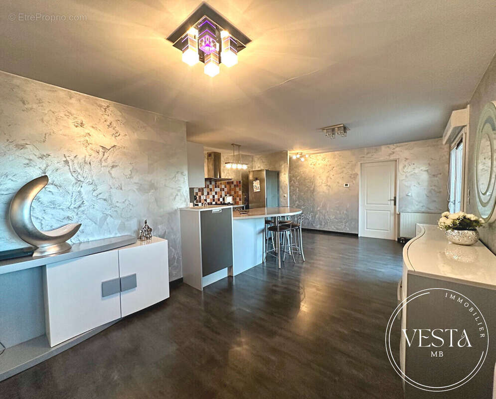 Appartement à FOUCHERANS