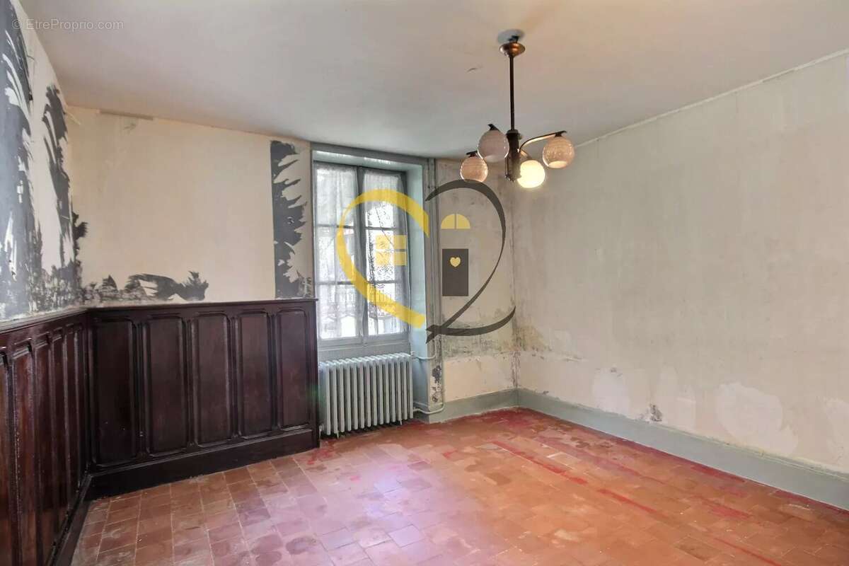 Maison à SAINT-AMBROIX