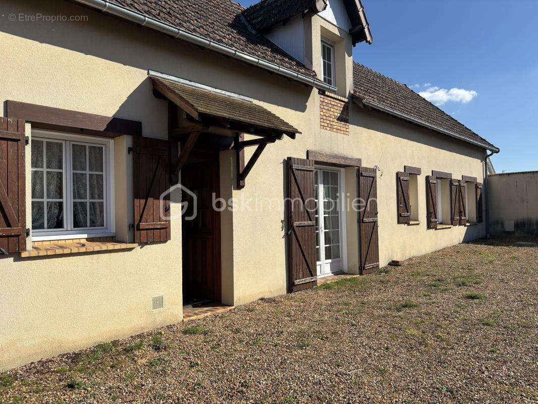 Maison à SAINT-MARS-LA-BRIERE