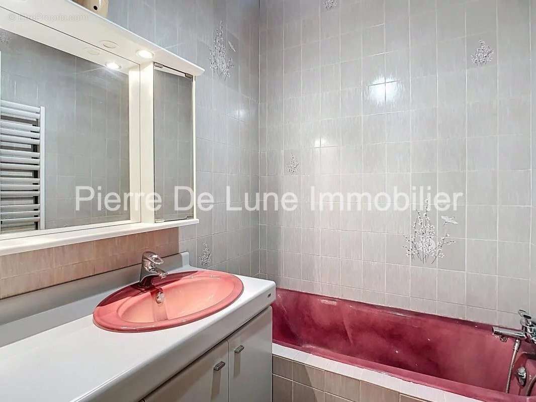 Appartement à LYON-1E
