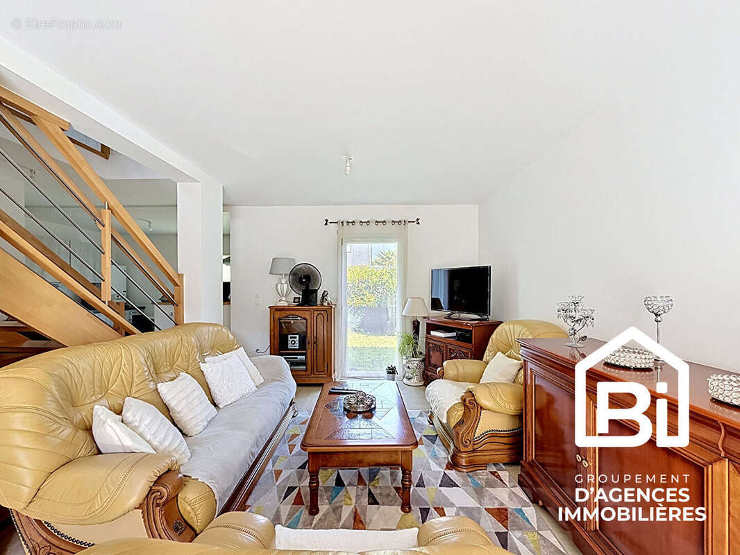 Maison à BRETTEVILLE-L'ORGUEILLEUSE