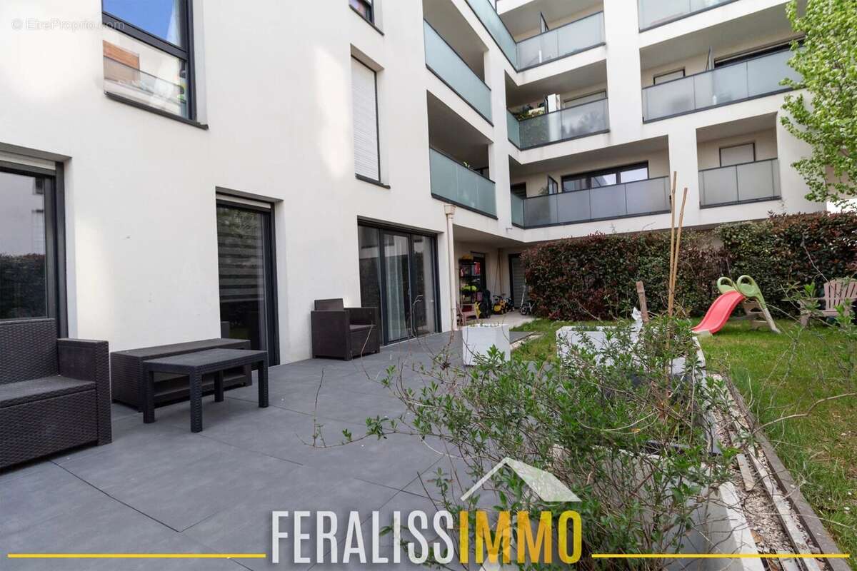 Appartement à JOUY-LE-MOUTIER