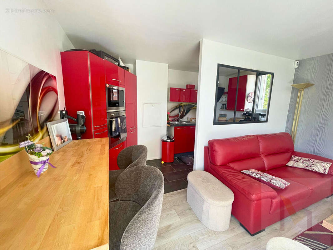 Appartement à ROSNY-SOUS-BOIS