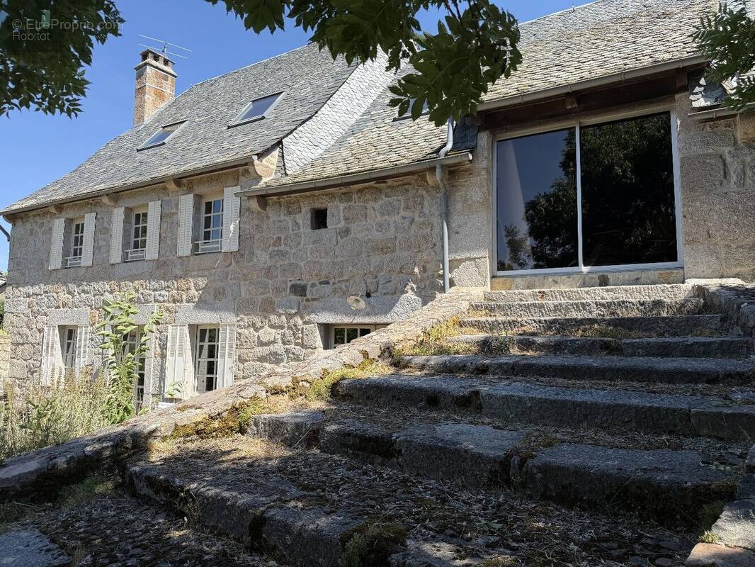 Maison à GRANDVALS