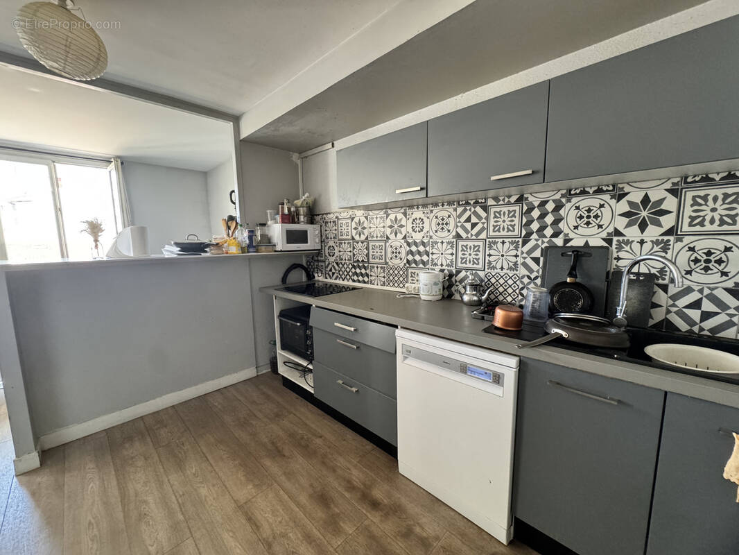 Appartement à LYON-9E