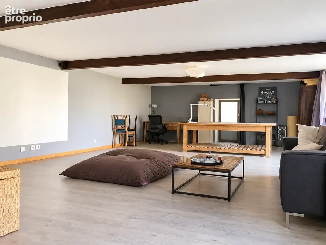 Propriete singuliere de  325 m2 habitables // 30 mn poitiers/chatellerault - photo 7