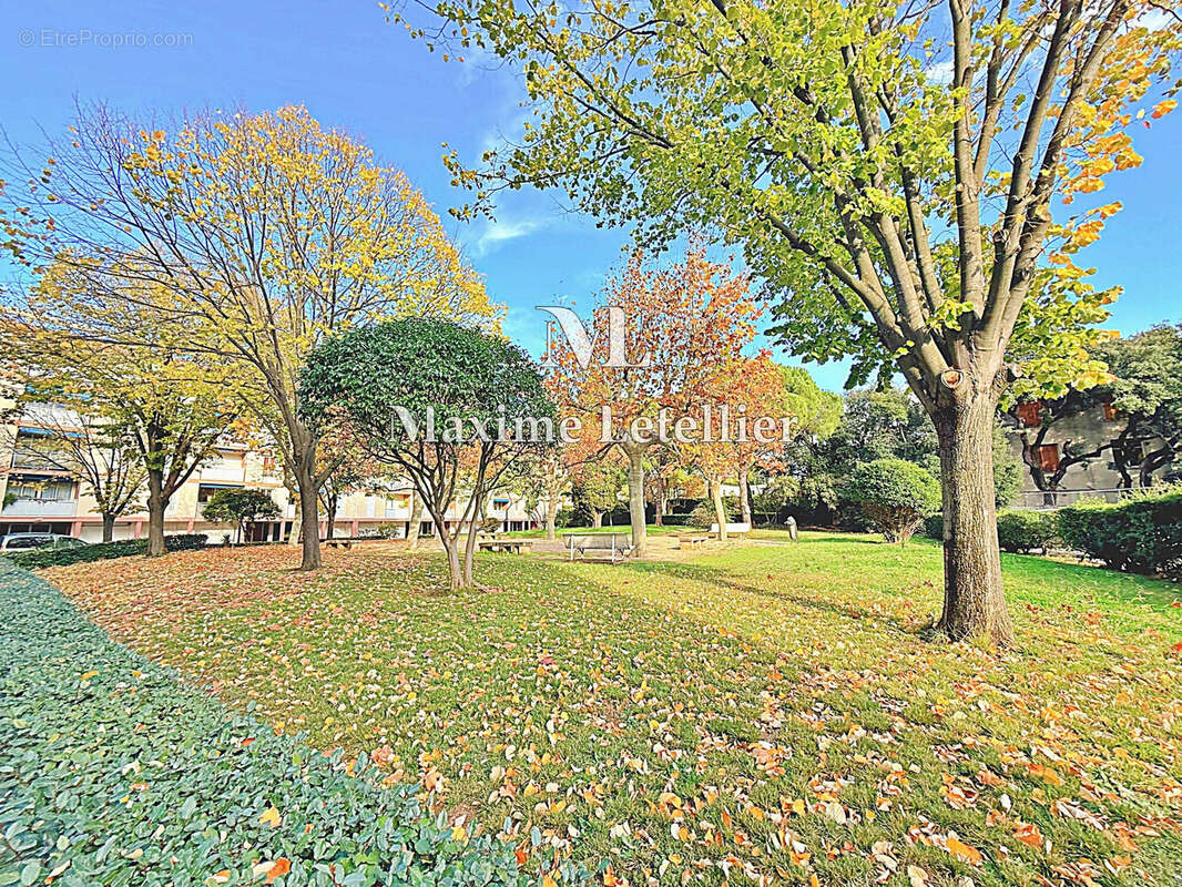 Appartement à MARSEILLE-12E