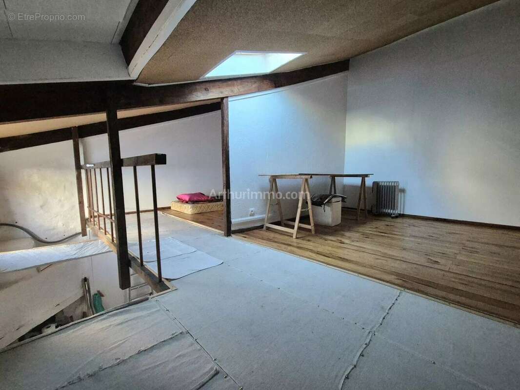 Appartement à GONFARON