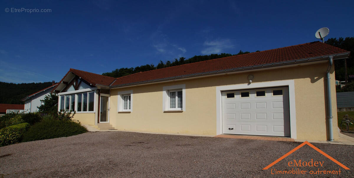 Maison à LE VAL-D&#039;AJOL