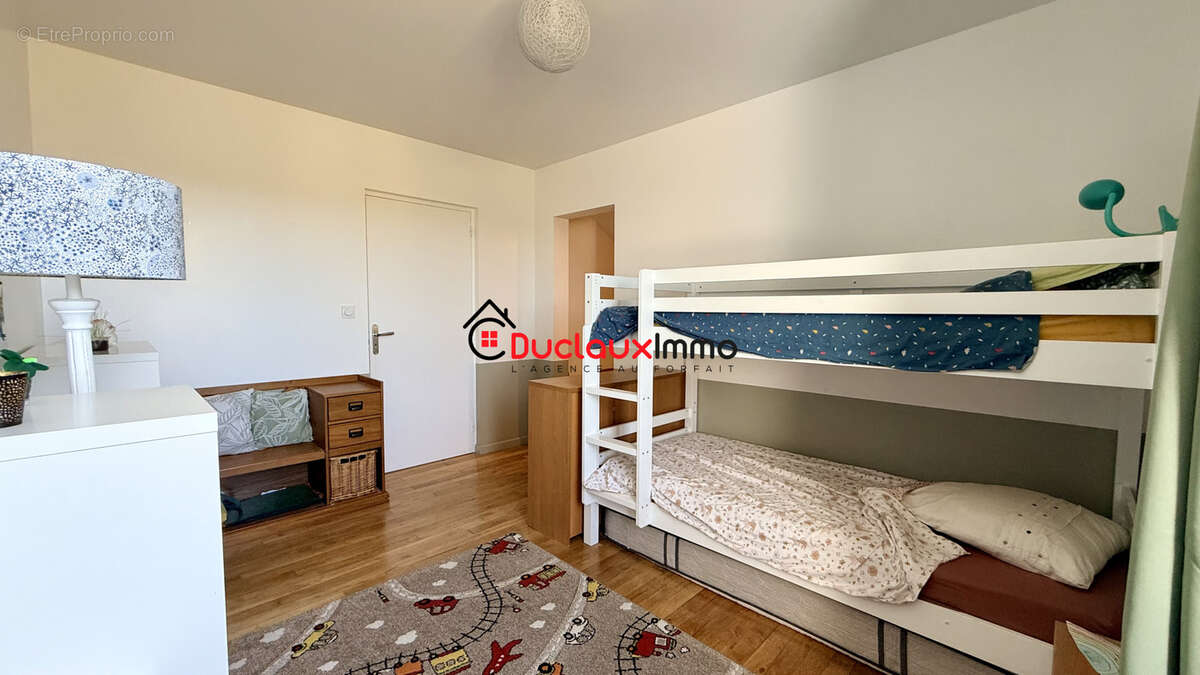 Maison individuelle de 132 m2 avec terrain exceptionnel de 1 590 m2 au cœur d’Ytrac - photo 9