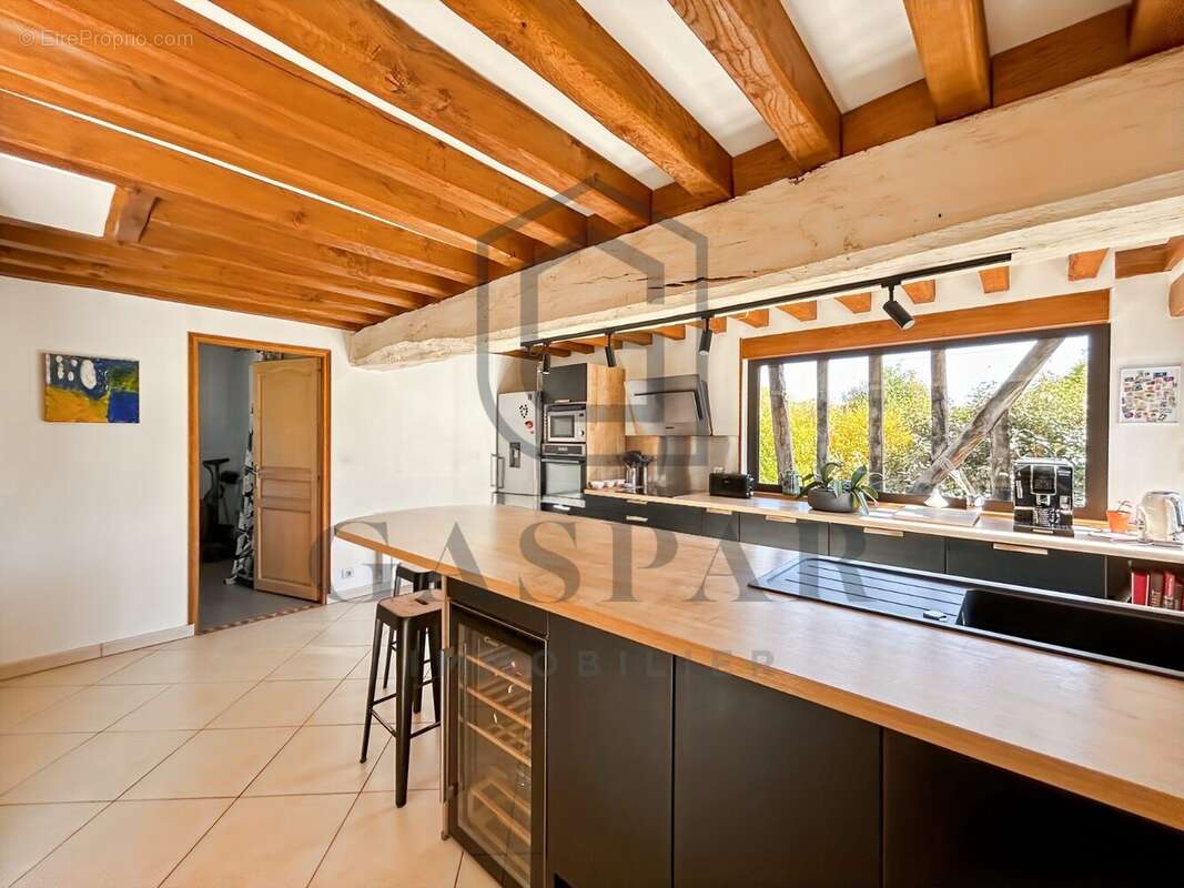 Maison 160 m² à Les Baux-De-Breteuil  - photo 4