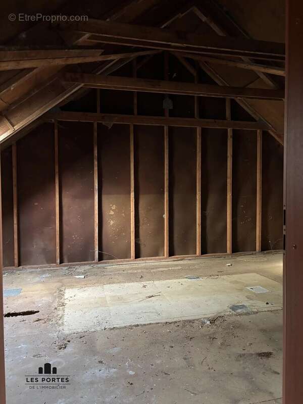 Maison à GIRONVILLE-SUR-ESSONNE