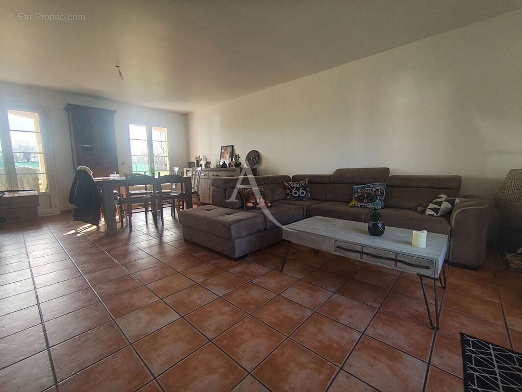 Maison avec grand terrain - photo 7