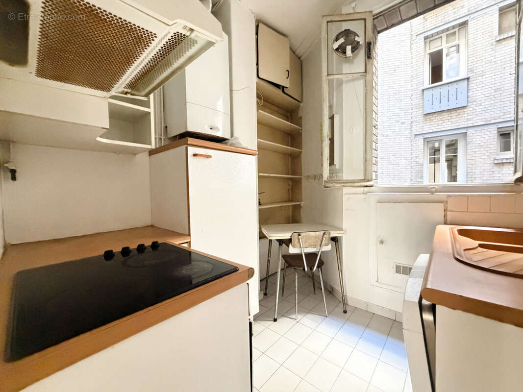 Appartement à PARIS-12E