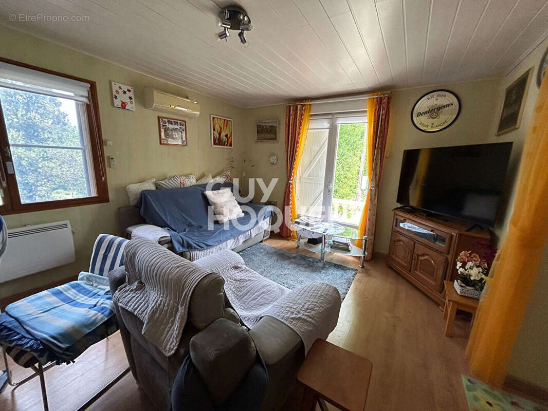 Maison à SAINT-GERY