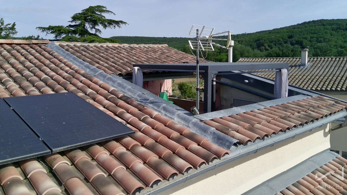 Coup de cœur à 5 minutes de grignan   maison rénovée 100 m2, 3 chambres, terrasse tropézienne et cave de 50 m2 - photo 4