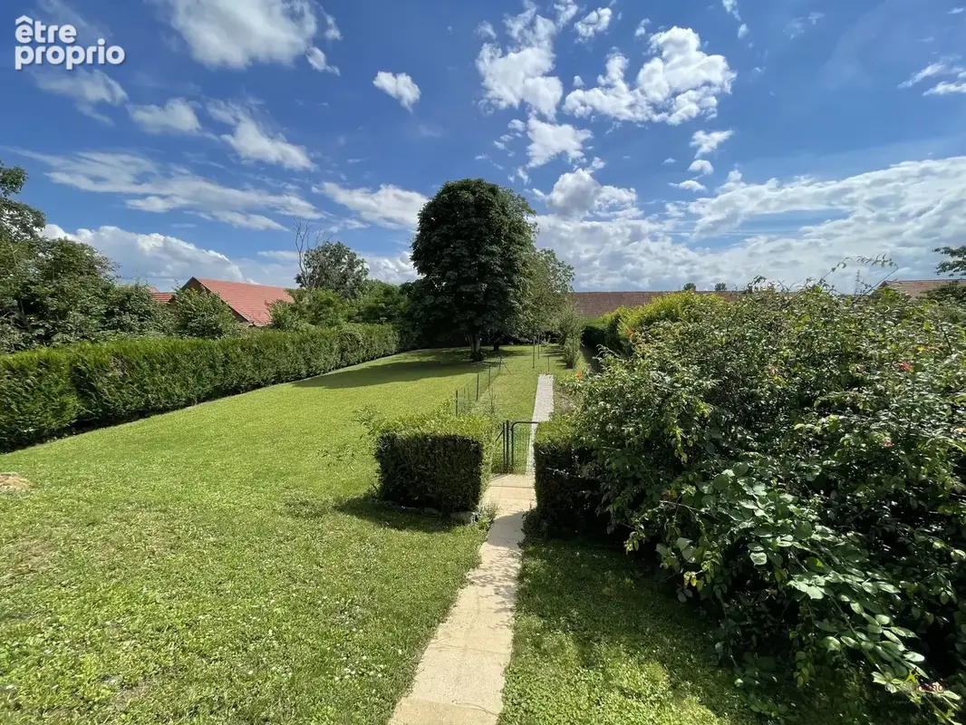 Maison 9 pièces 244 m² à vendre à Mittelschaeffolsheim (67170) - photo 3
