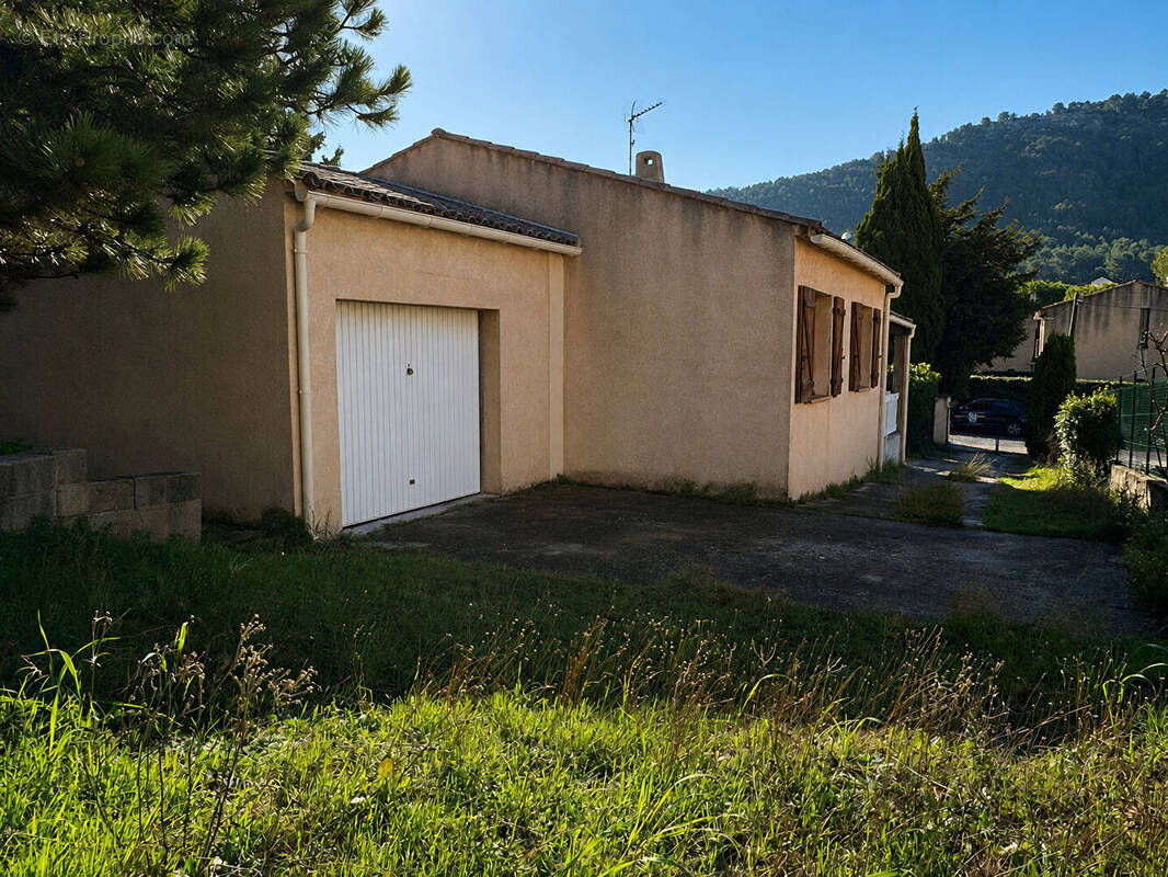 Maison à LA PENNE-SUR-HUVEAUNE
