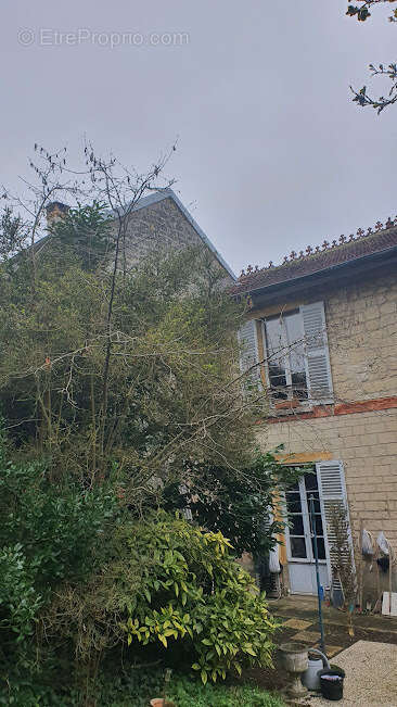Maison à MAULE