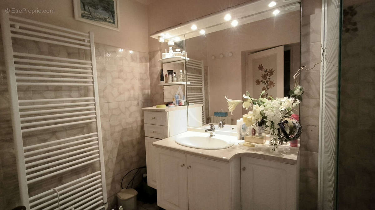 Maison à LONGUE-JUMELLES