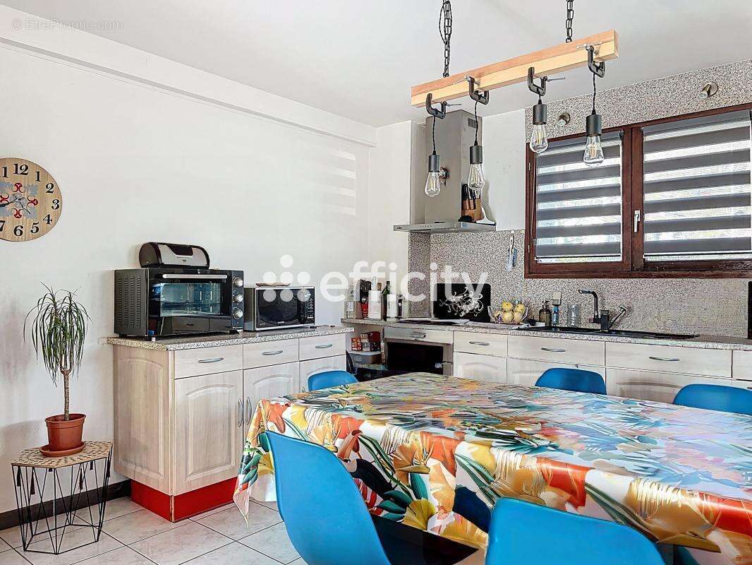 Appartement à CLUSES