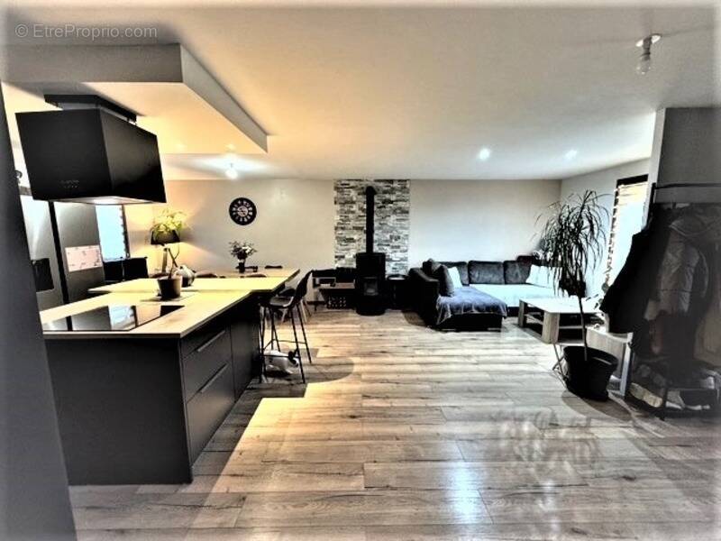 Maison à MONT-SAINT-AIGNAN