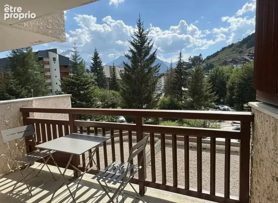Appartement avec balcon - centre de station - photo 6