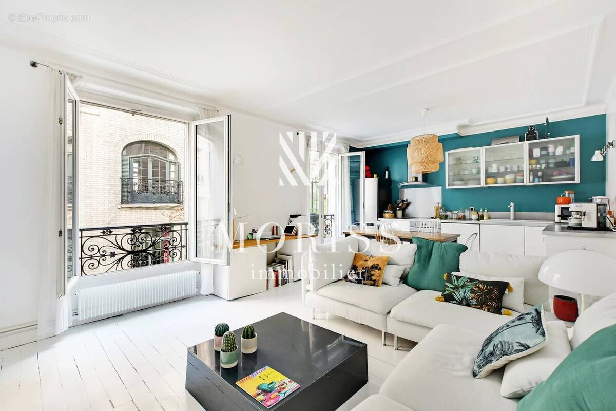 Appartement à PARIS-18E