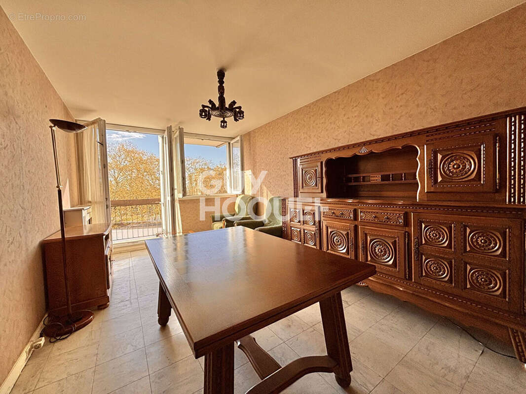 Appartement à SAINT-OUEN