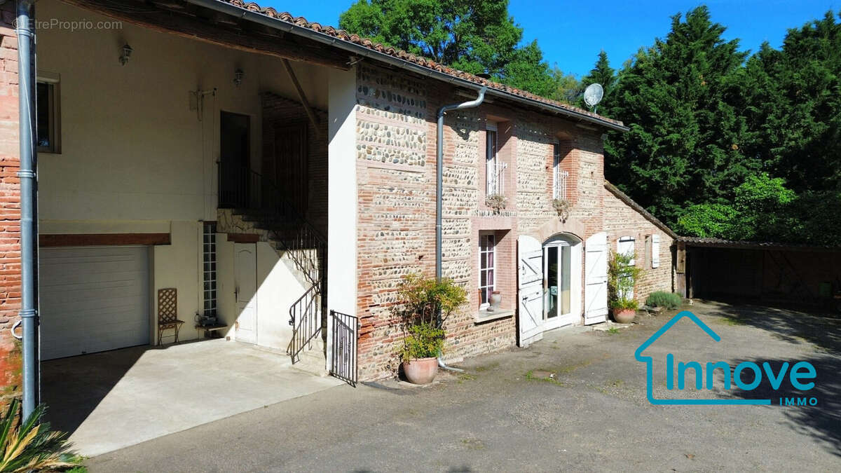 Maison à GRENADE