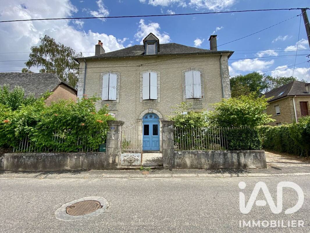 Photo 1 - Maison à JUILLAC