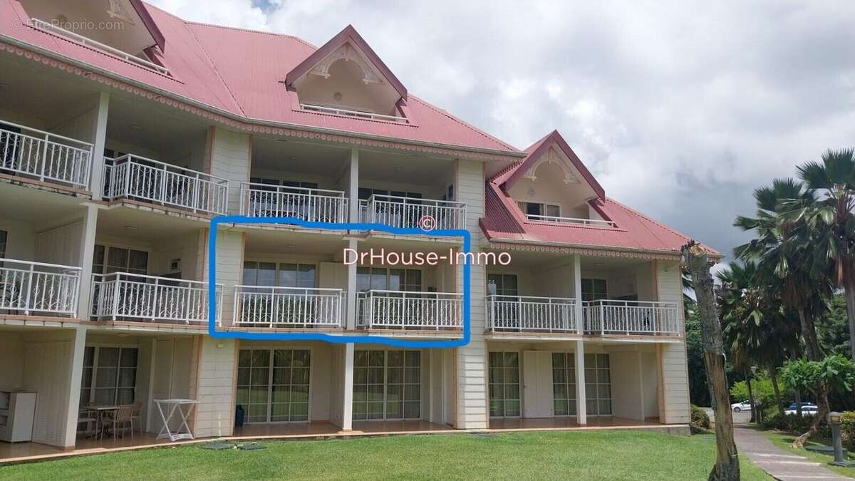 Appartement à SAINTE-LUCE