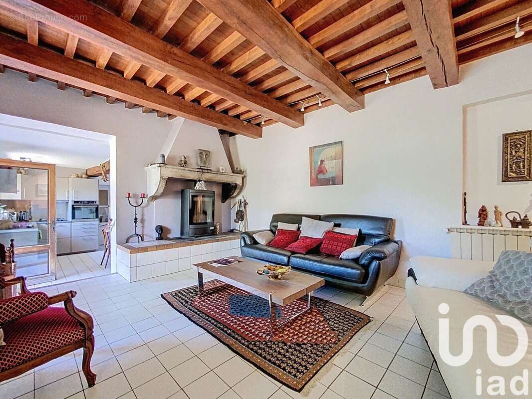 Photo 8 - Maison à LE POET-LAVAL