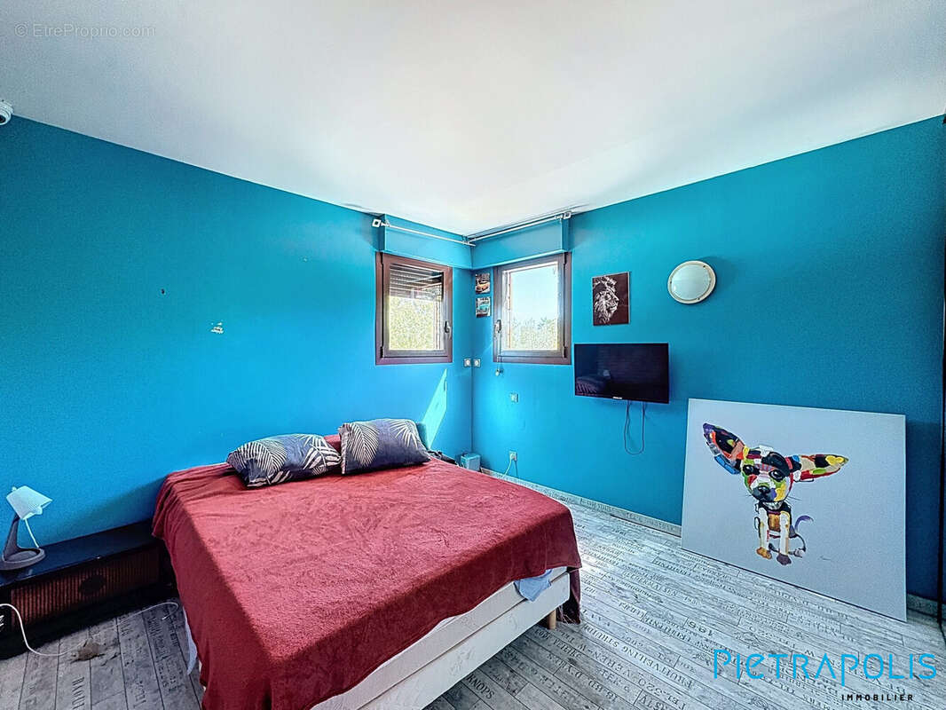 Maison 222 m² à Agde  - photo 8