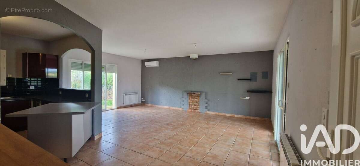 Photo 4 - Maison à NEUVIC