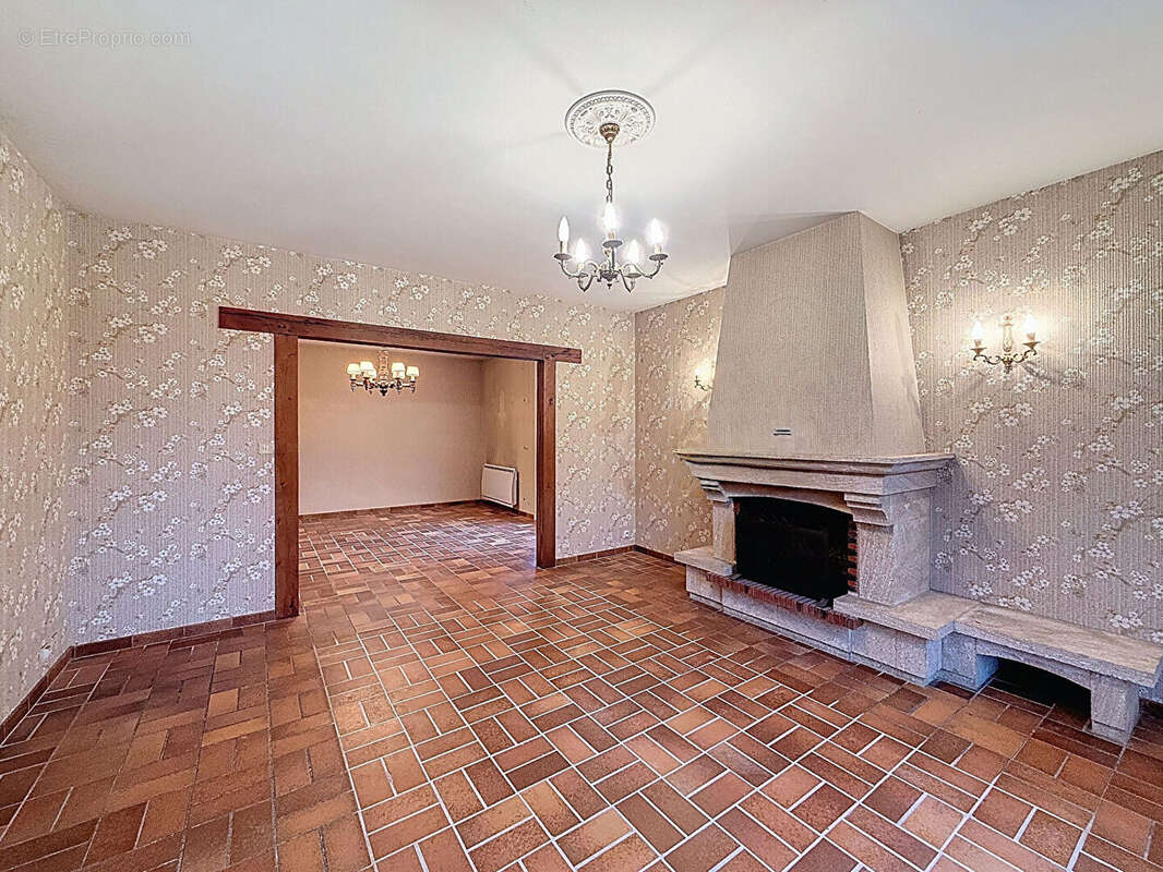 Maison à JOUE-LES-TOURS